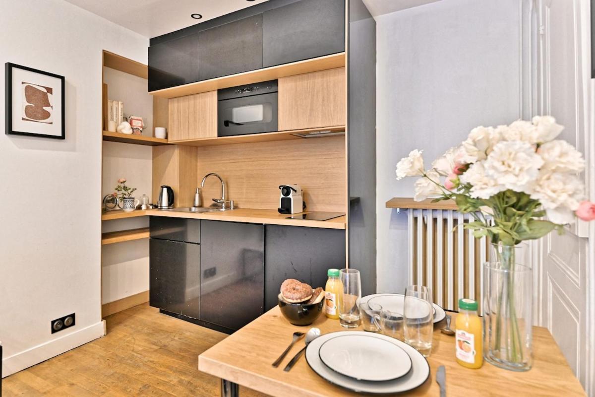 Pleasant Close To Galerie Lafayette - Ii Apartment