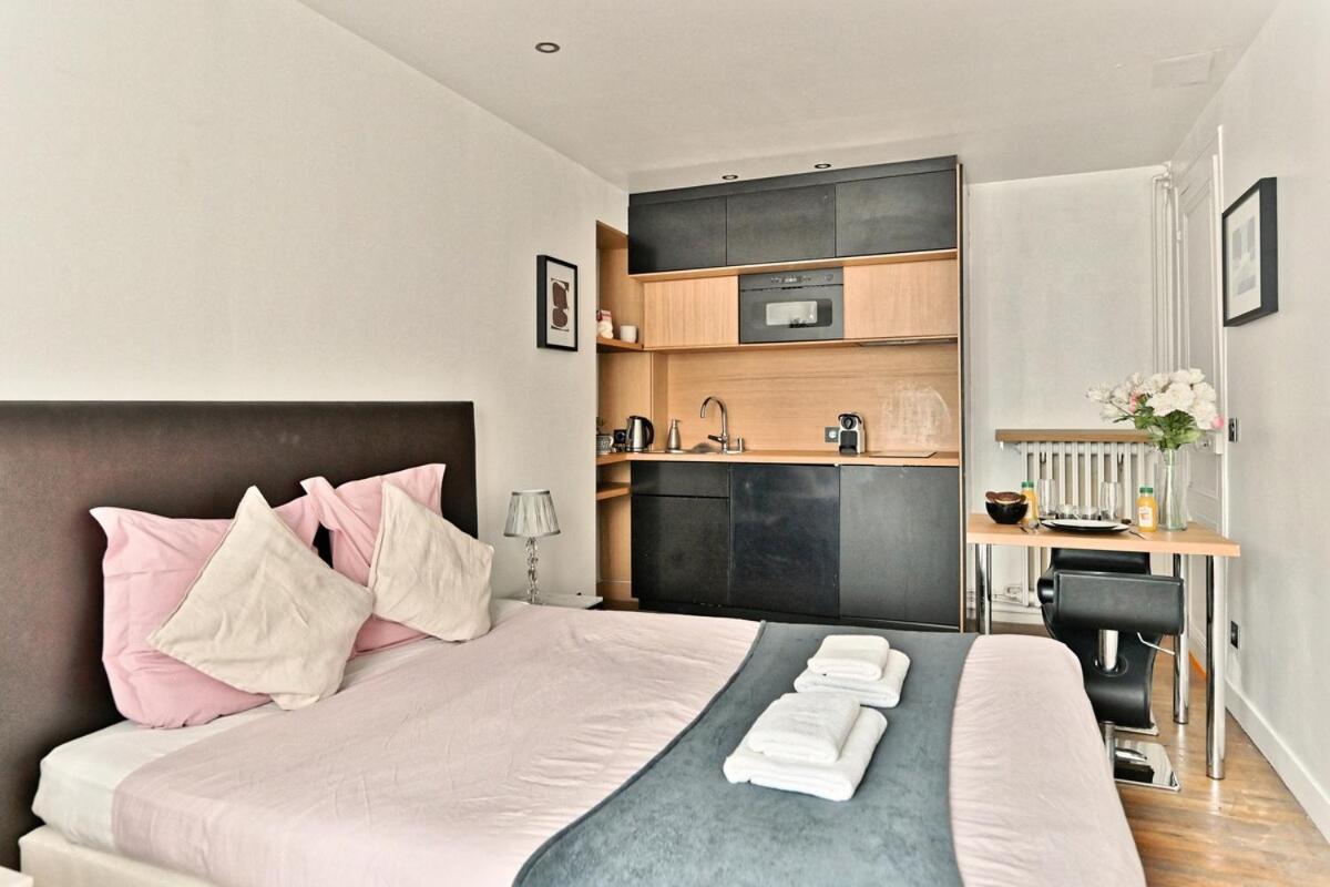 Pleasant Close To Galerie Lafayette - Ii Apartment
